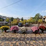 Grande House Apartment