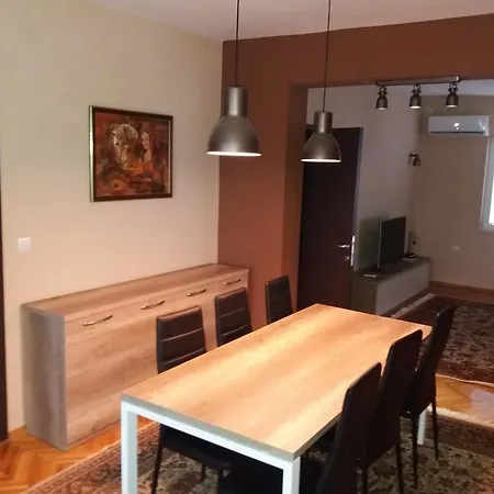 Grande House Apartment