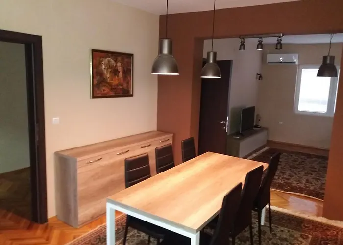 Grande House Apartment