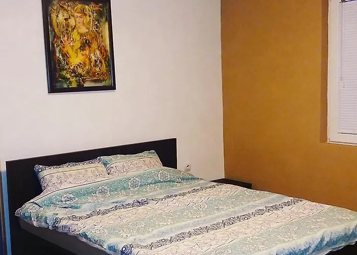 Grande House Apartment *