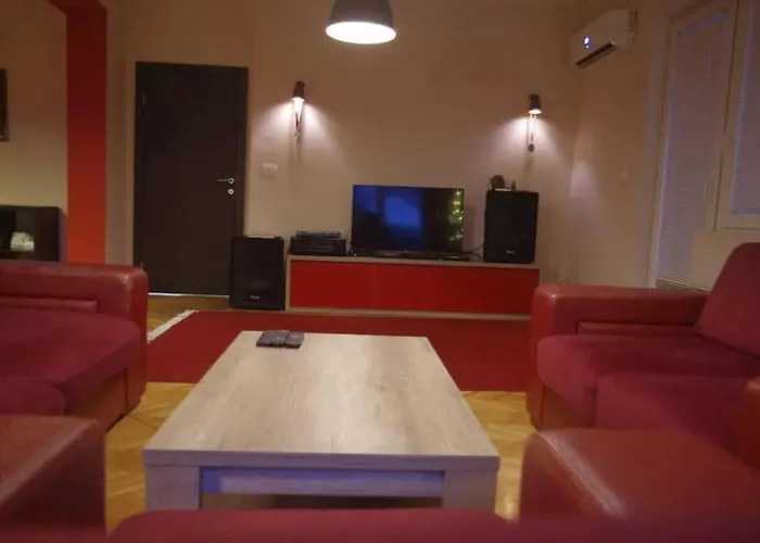 Grande House Apartment *